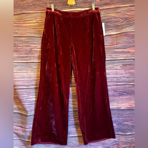 NWT Soft Surroundings Red Velvet Wide Leg Pants. Size Large! - Picture 1 of 9